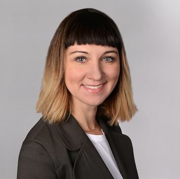 Julia Schuster